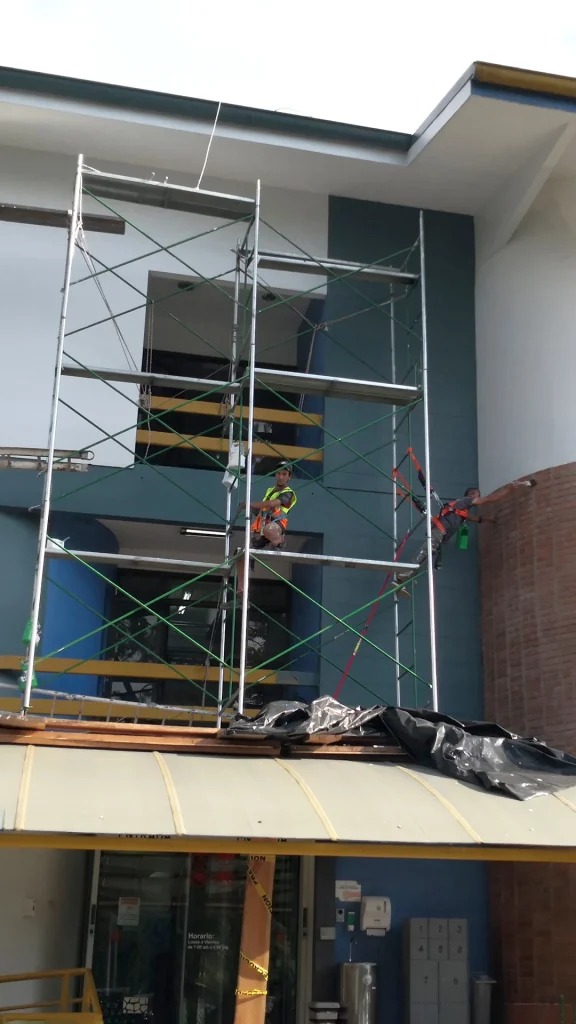 Slider Servicios Mantenimiento Junta UCR