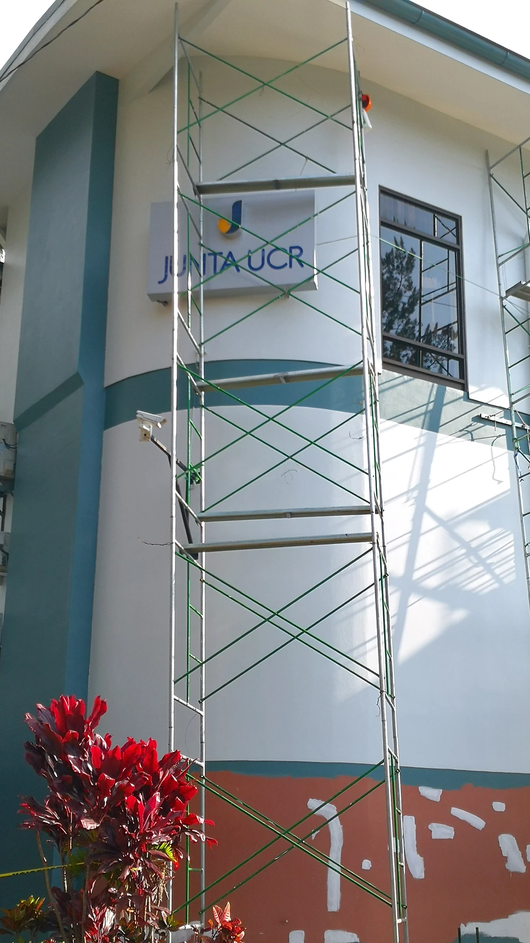 Cotiza Con Whappin Soluciones De Mantenimiento UCR